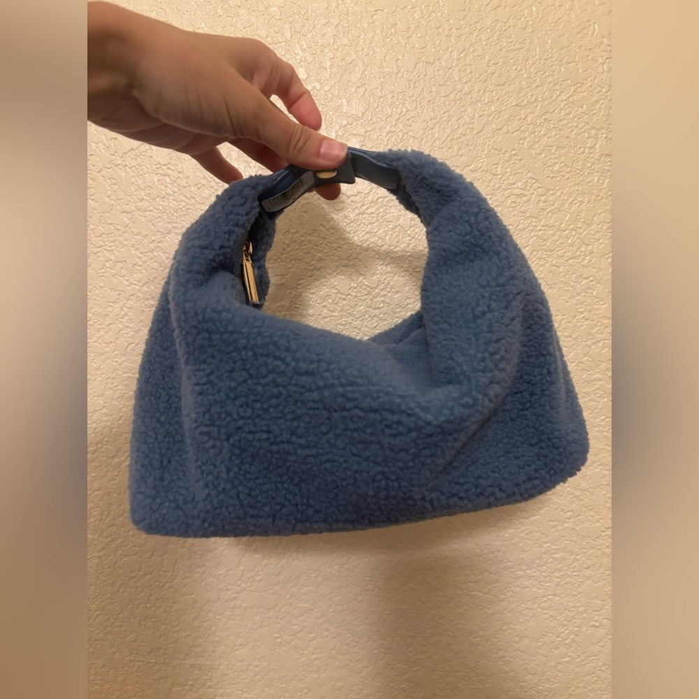 5 items x $25 Blue Color Cosmetic Travel Makeup Bag Clutch  NEW
